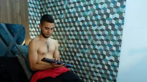 Snapshot of joaho_fernandez chatting on 05-28-26, 09:45 Joao online show from 05-28-26, 09:45