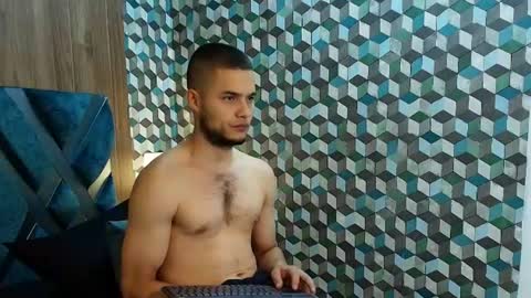 Snapshot of joaho_fernandez chatting on 06-15-26, 09:06 Joao online show from 06-15-26, 09:06