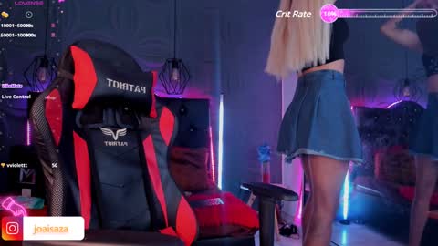 Snapshot of joaisaza chatting on 12-29-24, 06:45 Joa Isaza online show from 12-29-24, 06:45