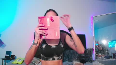 Joa Isaza     online show from 04-01-26, 06:47