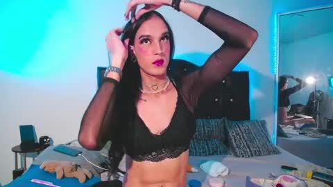 Joa Isaza     online show from 04-19-26, 07:29