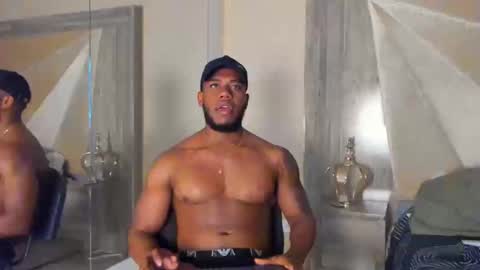 Snapshot of joan_saenz chatting on 01-29-25, 02:09 JOAN SAENZ online show from 01-29-25, 02:09