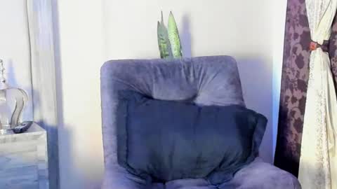 Snapshot of joan_saenz chatting on 02-06-25, 02:44 JOAN SAENZ online show from 02-06-25, 02:44