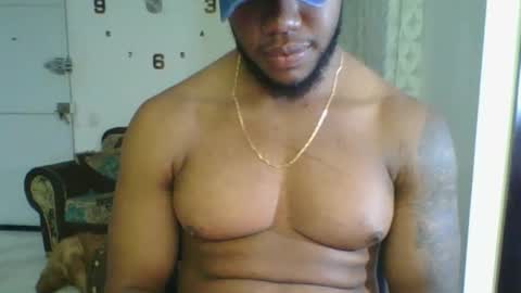 Snapshot of joan_saenz chatting on 12-05-25, 02:53 JOAN SAENZ online show from 12-05-25, 02:53