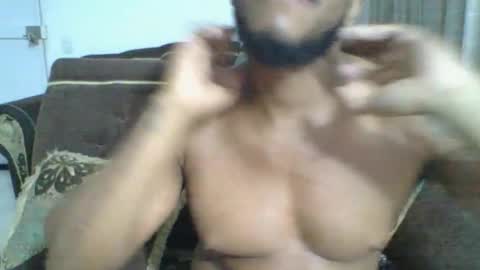 Snapshot of joan_saenz chatting on 12-17-25, 12:38 JOAN SAENZ online show from 12-17-25, 12:38