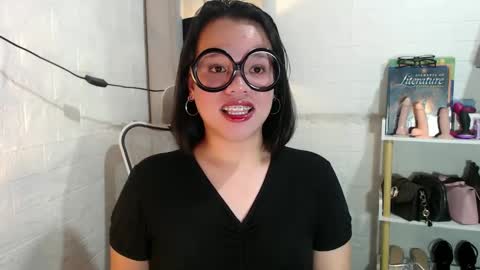 Joana online show from 02-05-25, 01:04