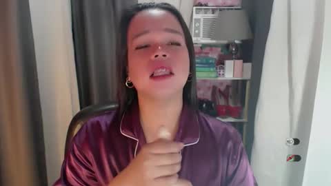 Snapshot of joanagorgeous chatting on 06-11-26, 12:32 Joana online show from 06-11-26, 12:32