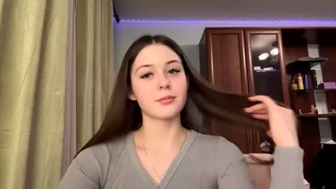 Adel online show from 02-04-26, 06:14