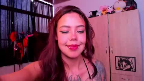 Joan online show from 01-18-26, 05:17