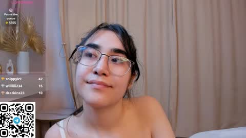 Snapshot of joangoulder chatting on 01-18-25, 03:59 Mia online show from 01-18-25, 03:59