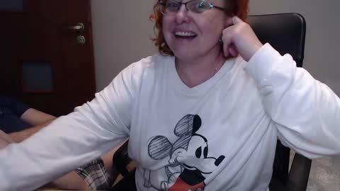 Snapshot of joannaandneighbour chatting on 02-06-25, 05:30 Joanna and Greg online show from 02-06-25, 05:30