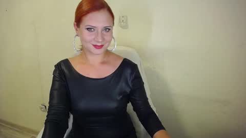 Snapshot of joanne_star chatting on 09-12-25, 07:47 SweetGinger online show from 09-12-25, 07:47