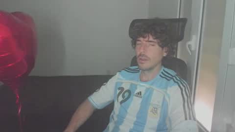 Snapshot of joaquin420_hot chatting on 02-14-26, 10:45 joaquin420_hot online show from 02-14-26, 10:45