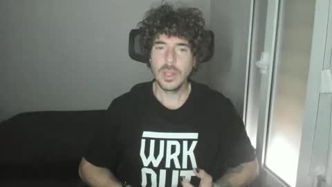 Snapshot of joaquin420_hot chatting on 02-18-26, 09:49 joaquin420_hot online show from 02-18-26, 09:49