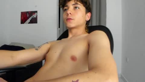 Snapshot of joe23___ chatting on 09-23-25, 11:41 Joe online show from 09-23-25, 11:41