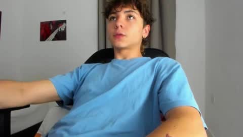 Snapshot of joe23___ chatting on 10-01-25, 03:45 Joe online show from 10-01-25, 03:45