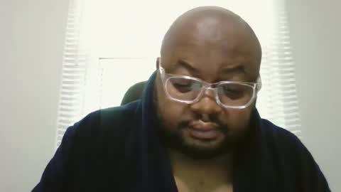 joe25123 online show from 05-12-26, 04:37
