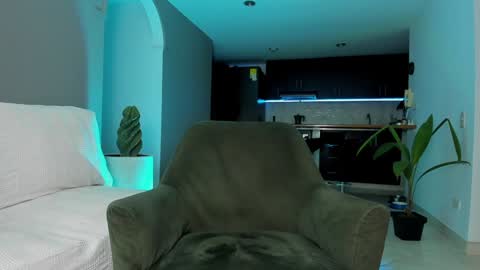 Snapshot of joe_esthetic chatting on 01-18-25, 02:47 joe_esthetic online show from 01-18-25, 02:47