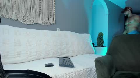 Snapshot of joe_esthetic chatting on 01-29-25, 02:09 joe_esthetic online show from 01-29-25, 02:09