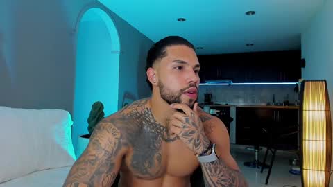 Snapshot of joe_esthetic chatting on 02-07-25, 11:03 joe_esthetic online show from 02-07-25, 11:03