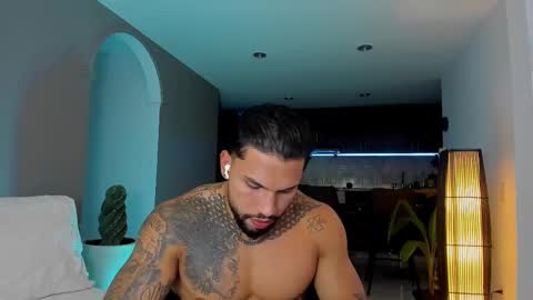 Snapshot of joe_esthetic chatting on 02-19-25, 11:57 joe_esthetic online show from 02-19-25, 11:57