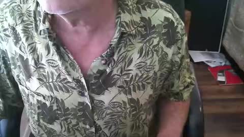 Snapshot of joe_os chatting on 05-25-26, 06:03 Joe Os online show from 05-25-26, 06:03