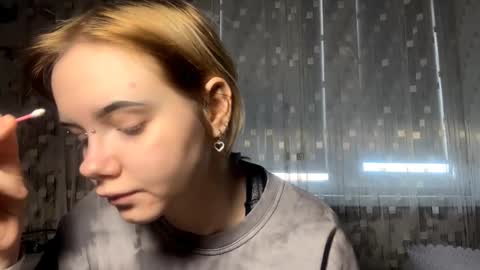 Snapshot of joeannfurgison chatting on 02-19-26, 07:37 Aurora online show from 02-19-26, 07:37