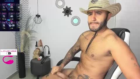 Snapshot of joegrex chatting on 10-06-25, 12:02 Joe online show from 10-06-25, 12:02