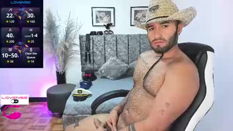 Snapshot of joegrex chatting on 07-07-26, 12:20 Joe online show from 07-07-26, 12:20