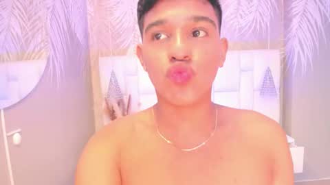 Snapshot of joel_tyler_ chatting on 11-25-25, 09:48 Joel online show from 11-25-25, 09:48