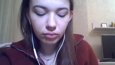 Jennifer online show from 02-07-26, 08:34