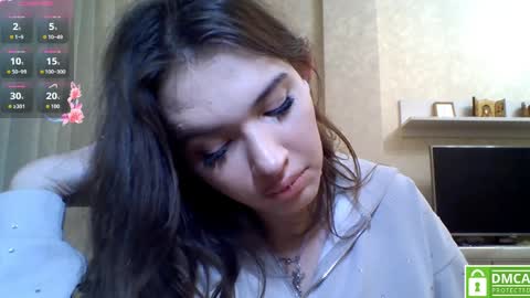 Jennifer online show from 04-07-26, 06:52