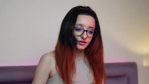  Joelle  online show from 02-10-26, 09:41