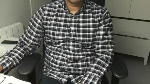 joeshades21 online show from 02-13-25, 08:48