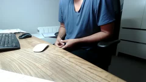 joeshades21 online show from 02-18-25, 07:10