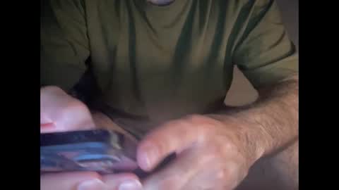Snapshot of joeysexy15 chatting on 02-20-25, 06:24 Faisal online show from 02-20-25, 06:24