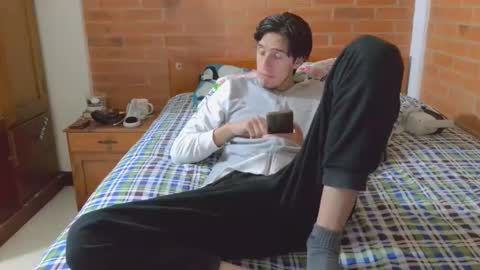 johan70nsexy online show from 03-20-26, 09:41