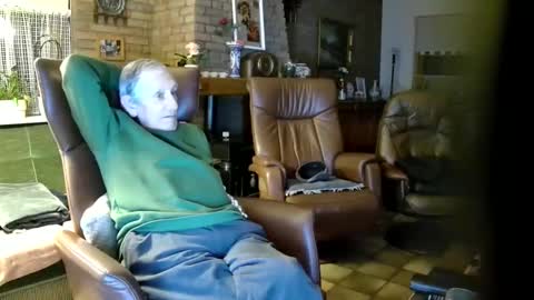 Snapshot of johan7_heet chatting on 12-14-24, 11:45 johan7 heet online show from 12-14-24, 11:45