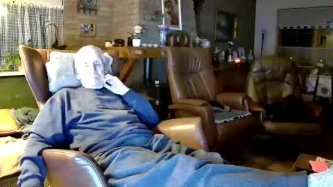 Snapshot of johan7_heet chatting on 12-23-24, 07:52 johan7 heet online show from 12-23-24, 07:52