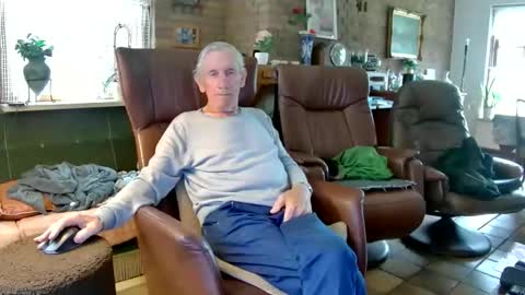 Snapshot of johan7_heet chatting on 09-16-25, 02:18 johan7 heet online show from 09-16-25, 02:18