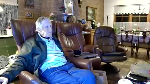 Snapshot of johan7_heet chatting on 10-31-25, 08:21 johan7 heet online show from 10-31-25, 08:21