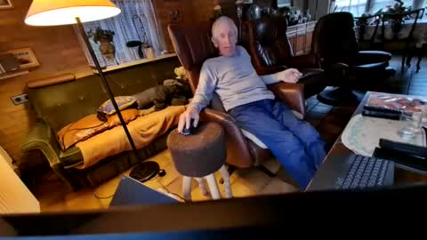 johan7 heet online show from 04-12-26, 06:13