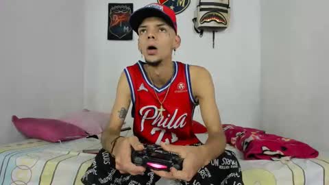 Snapshot of johan_and_antonella chatting on 12-11-24, 07:36 johan_and_antonella online show from 12-11-24, 07:36