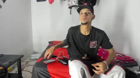 johan_and_antonella online show from 03-29-26, 06:35