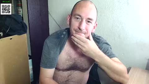 Snapshot of johanbarker chatting on 12-10-24, 05:22 Johan online show from 12-10-24, 05:22