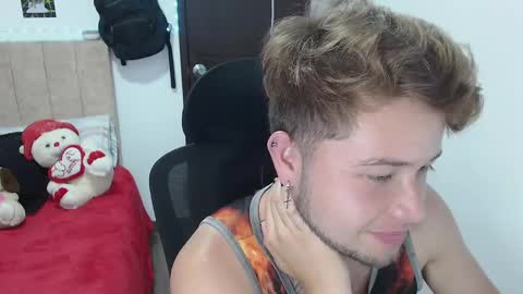 JOHAN independient model online show from 01-24-25, 07:39