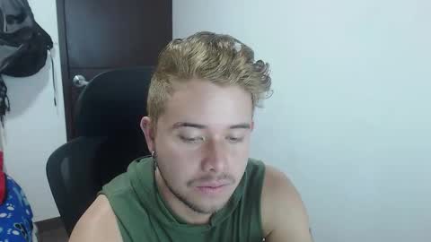 JOHAN independient model online show from 10-10-25, 03:11