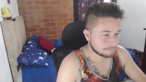 Snapshot of johanleonsweetboy chatting on 02-05-26, 01:38 JOHAN independient model online show from 02-05-26, 01:38