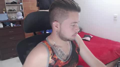 Snapshot of johanleonsweetboy chatting on 02-17-26, 04:13 JOHAN independient model online show from 02-17-26, 04:13