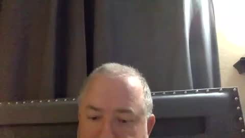 john2984292928 online show from 09-28-25, 05:07